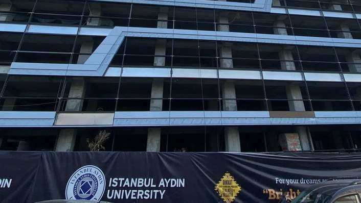 İstanbul Aydın Üniversitesi — Küçükçekmece, İstanbul (1/2)